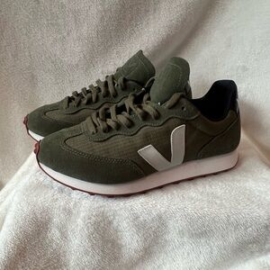 Veja Rio Branco Shoes